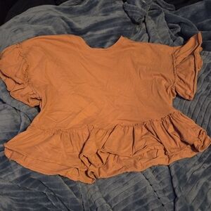 🌇Forever 21 Ruffle Top🌇
